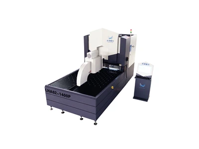 Mesin Bending Multilateral Fleksibel Generasi Baru Untuk Logam